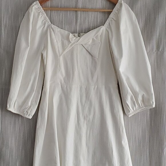 Short Fit & Flared Dress 3/4 Balloon Sleeves Peasant Milk Maid & Smocked Back - Picture 1 of 10